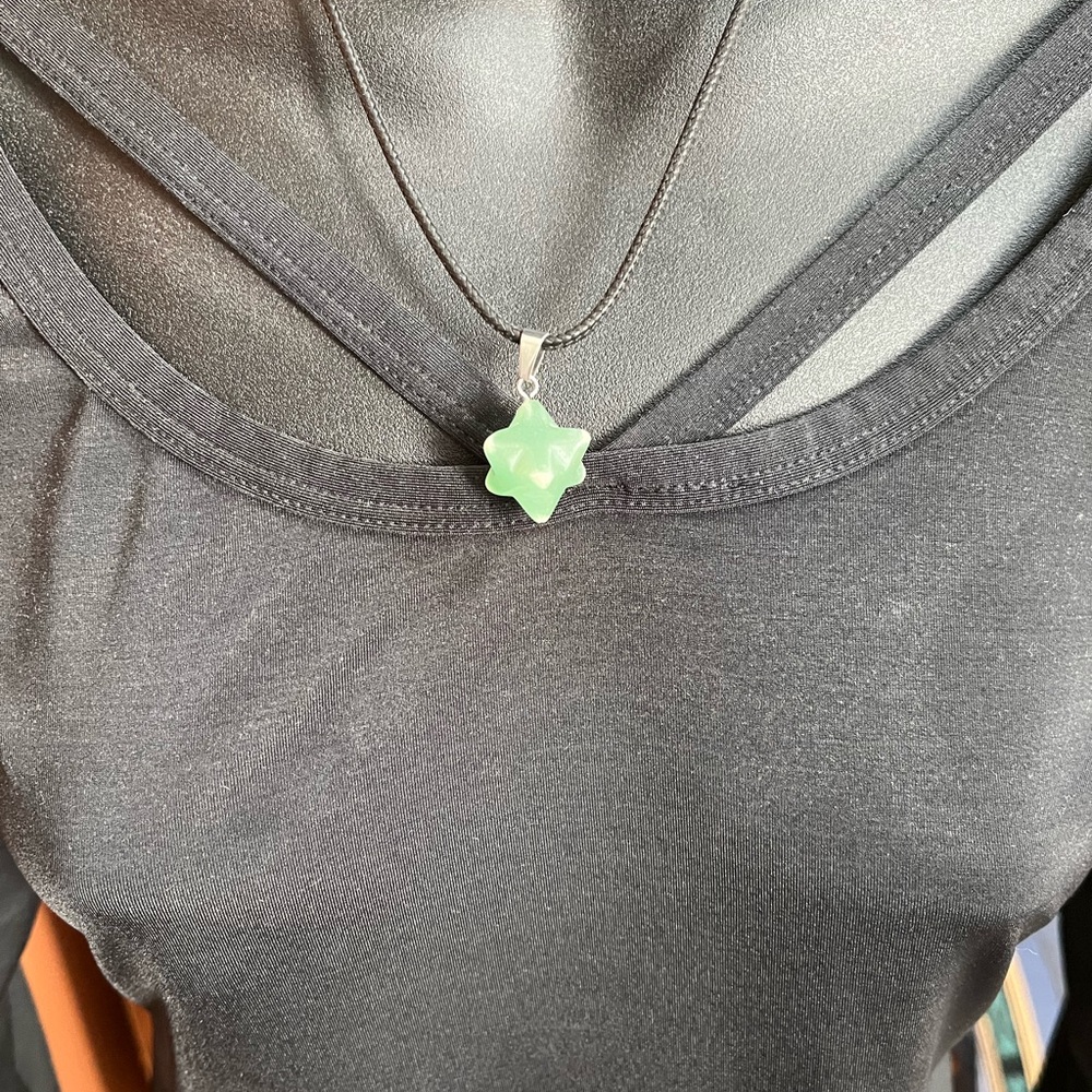 Adventurine Crystal Pendant Star Shaped Necklace